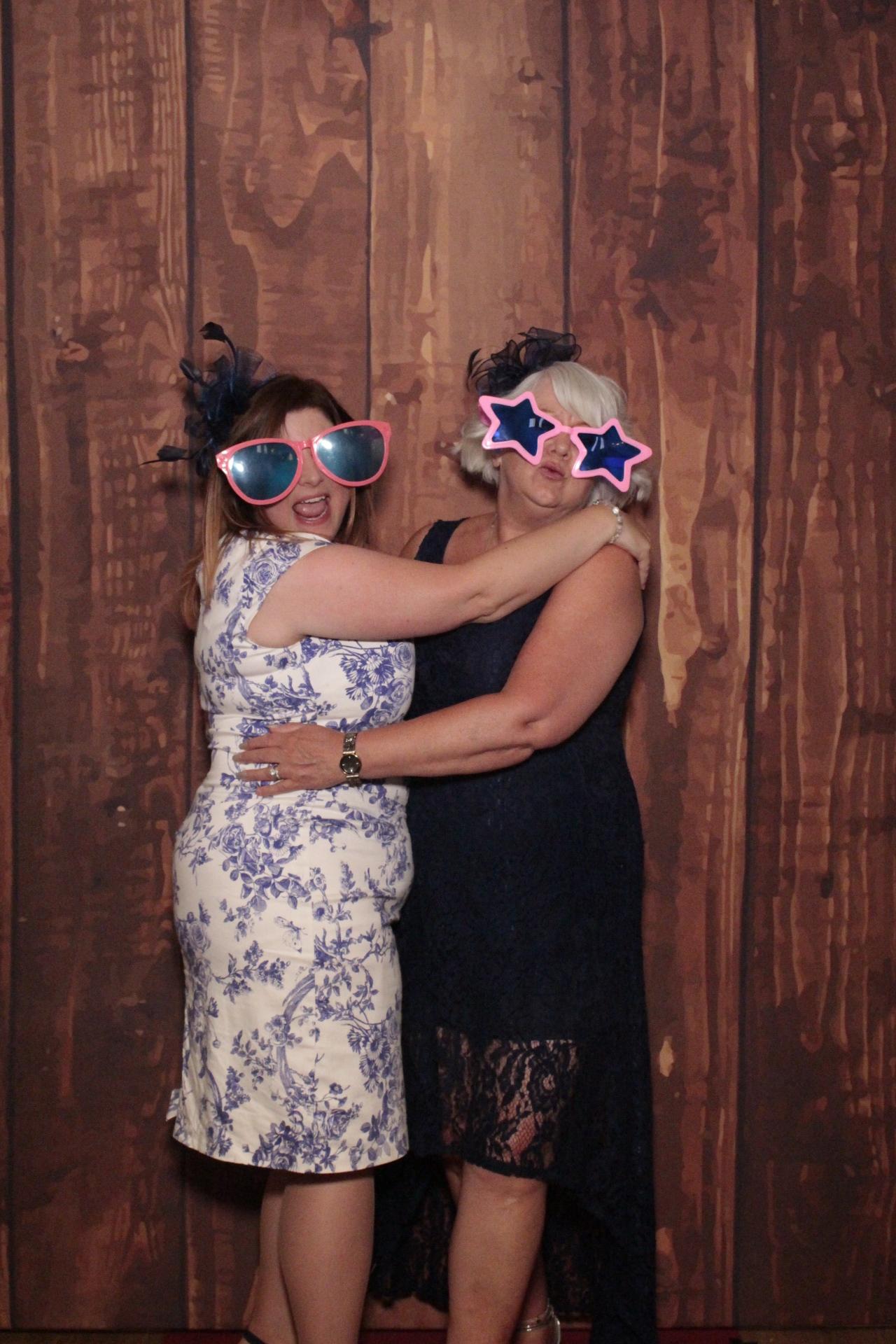 Samantha & Sean's Wedding | View more photos from the event at gallery.myphotoboothexperience.co.uk/u/MyPhotoBoothExperienceLtd/Samantha-Seans-Wedding